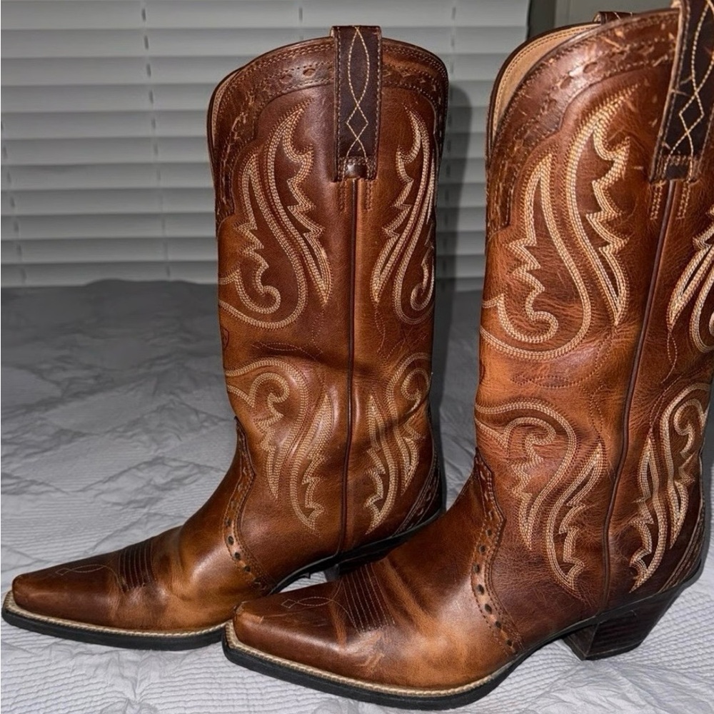 Ariat Brown Leather Boots - Picture 2 of 6